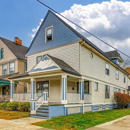 Upscale Historic Home Near Downtown, Hall Of Fame, Beach, Arenas Cleveland Exterior foto